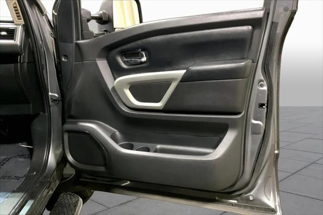 2018 Nissan Titan SV