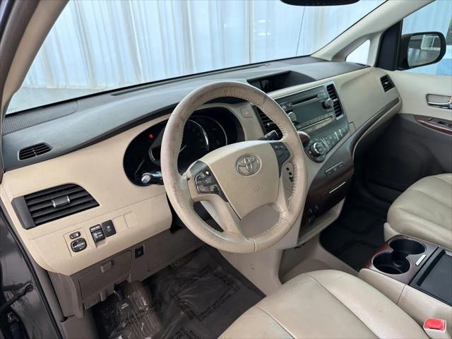2011 Toyota Sienna XLE V6