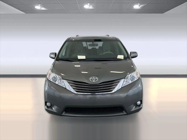 2011 Toyota Sienna XLE V6