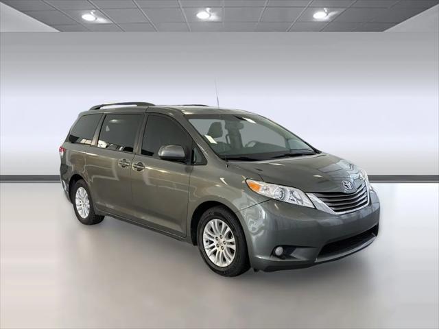 2011 Toyota Sienna XLE V6