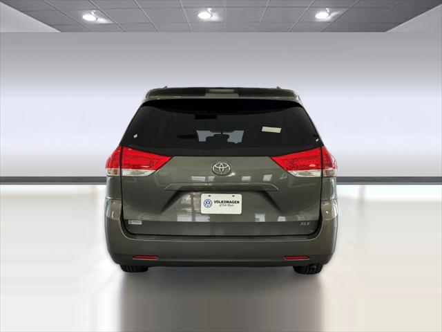 2011 Toyota Sienna XLE V6