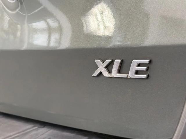 2011 Toyota Sienna XLE V6