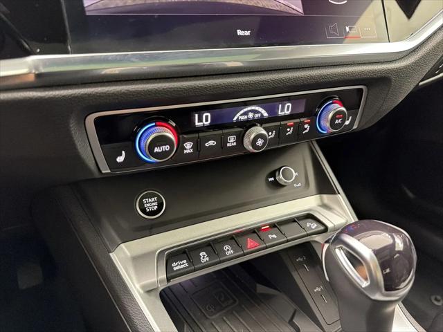2025 Audi Q3 Premium 45 TFSI S line quattro Tiptronic