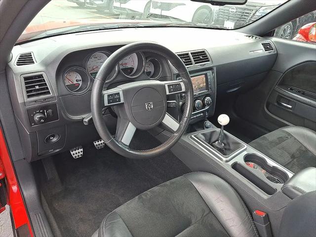 2009 Dodge Challenger SRT8