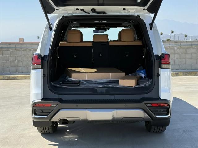 2026 Lexus LX Luxury