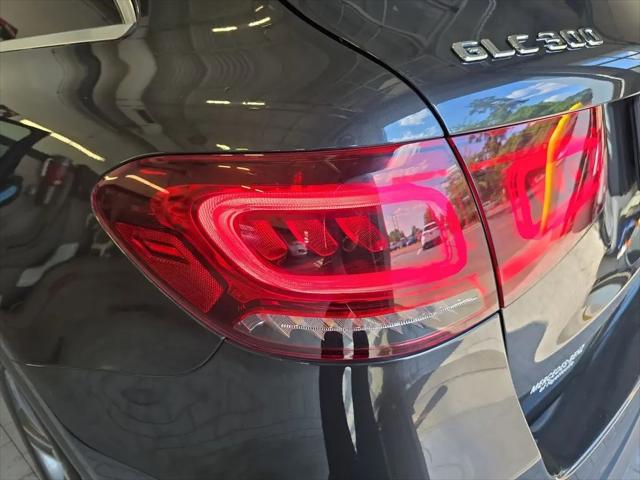 2022 Mercedes-Benz GLC 4MATIC SUV