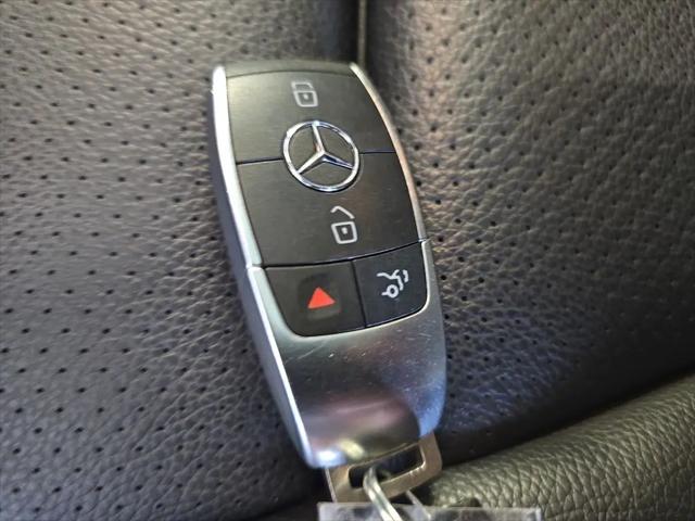2022 Mercedes-Benz GLC 4MATIC SUV