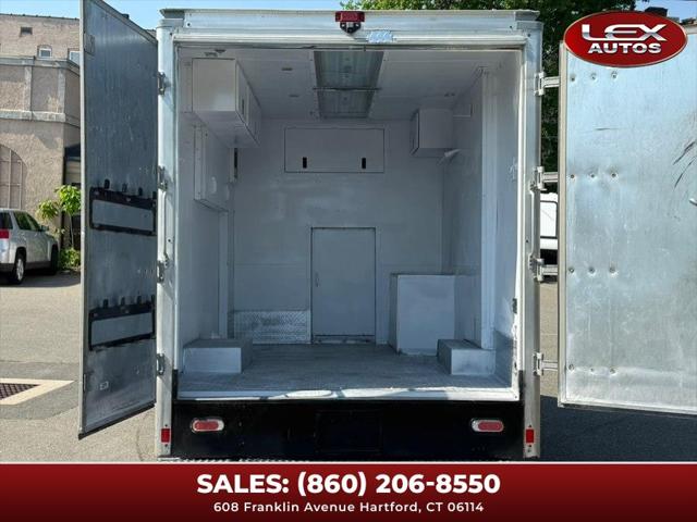 2018 Chevrolet Express Cutaway Work Van