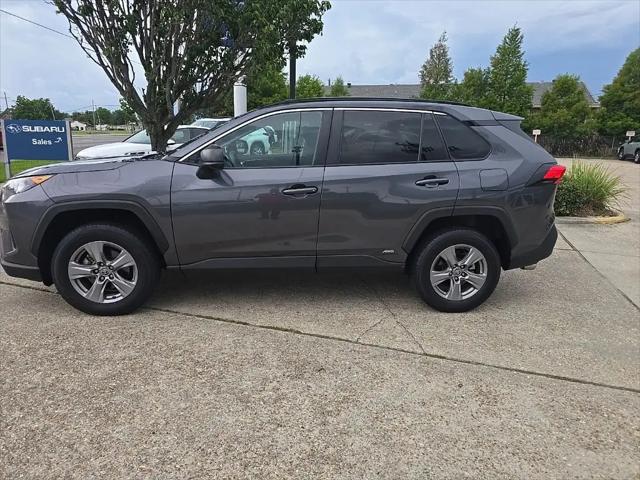 2022 Toyota RAV4 Hybrid LE
