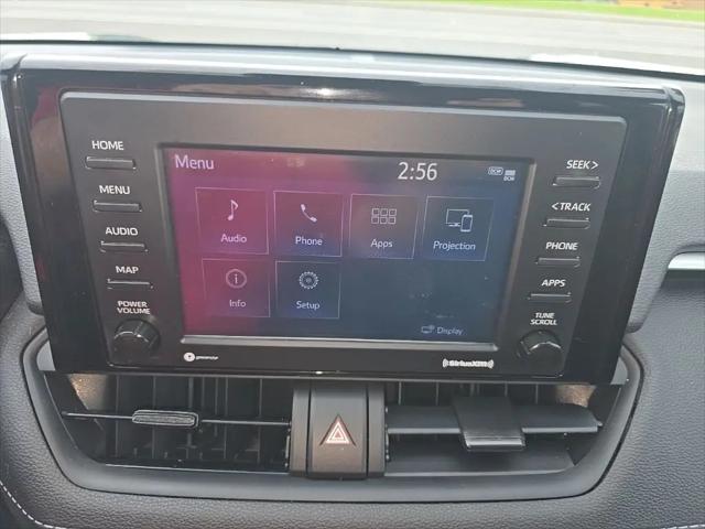 2022 Toyota RAV4 Hybrid LE