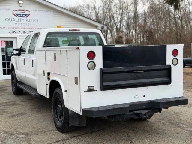2011 Ford F-350 Base