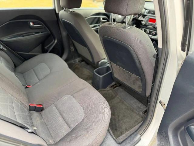 2016 Kia Rio LX