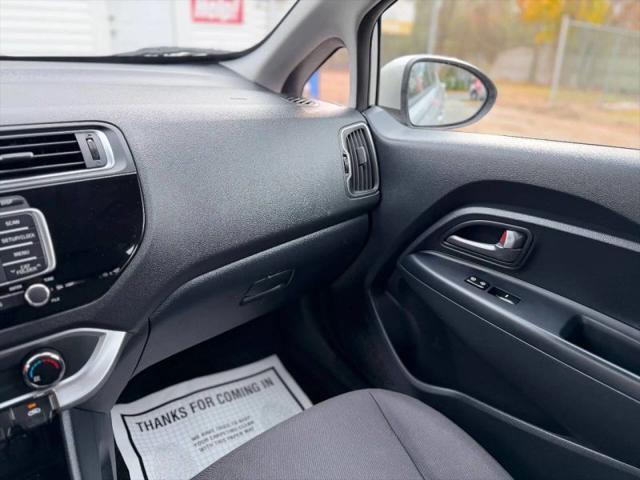 2016 Kia Rio LX