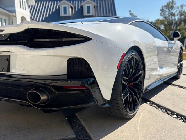 2023 McLaren GT Base