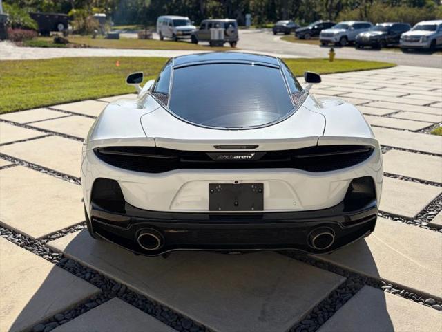 2023 McLaren GT Base