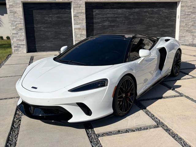 2023 McLaren GT Base