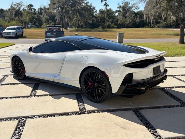 2023 McLaren GT Base