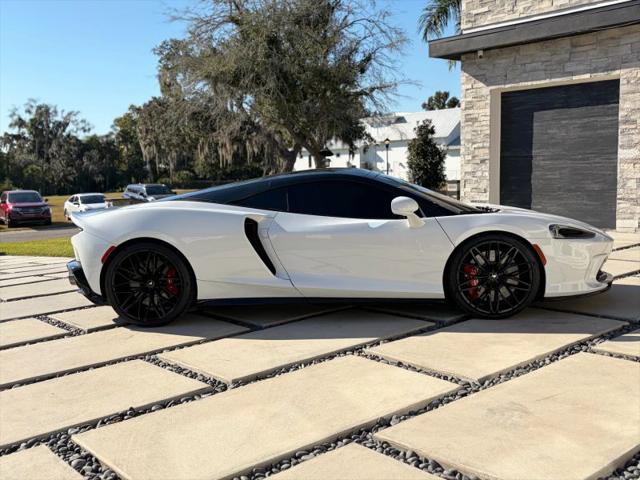 2023 McLaren GT Base