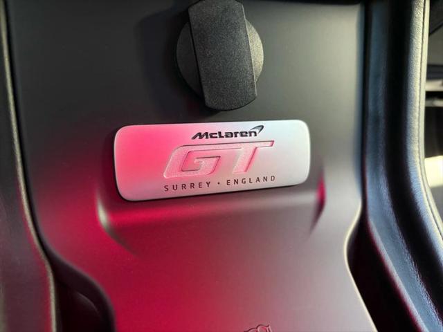 2023 McLaren GT Base