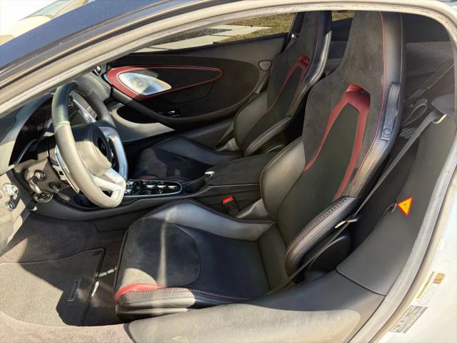 2023 McLaren GT Base