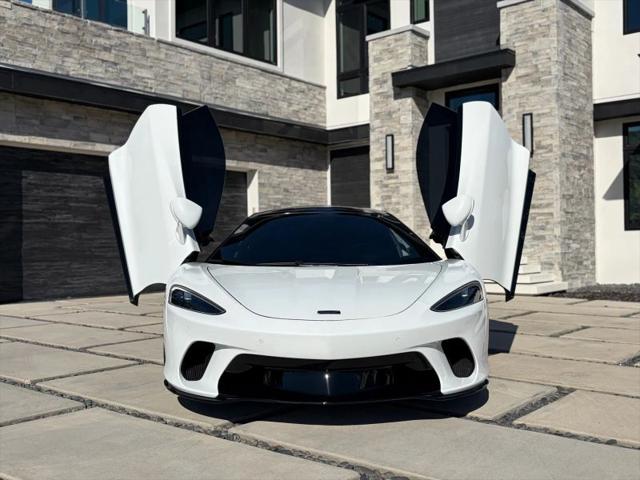 2023 McLaren GT Base