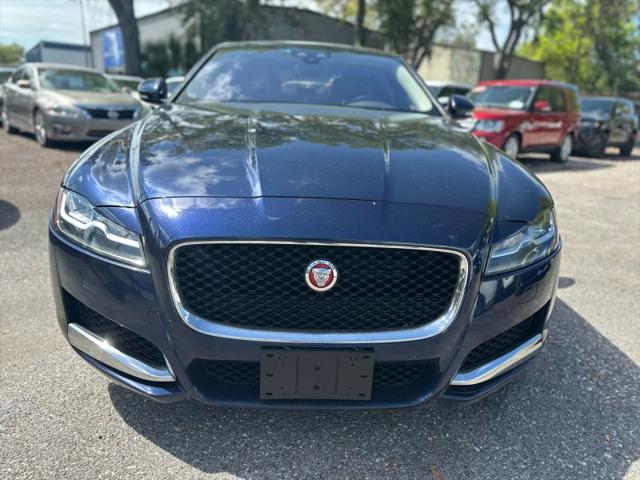 2017 Jaguar XF 35t Premium
