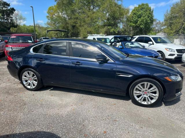 2017 Jaguar XF 35t Premium