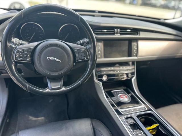 2017 Jaguar XF 35t Premium