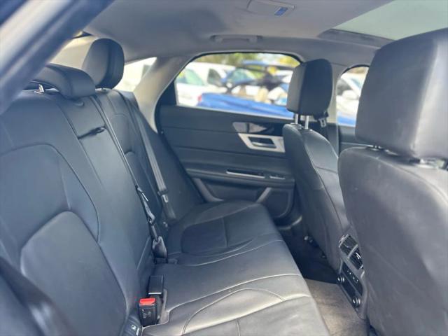 2017 Jaguar XF 35t Premium