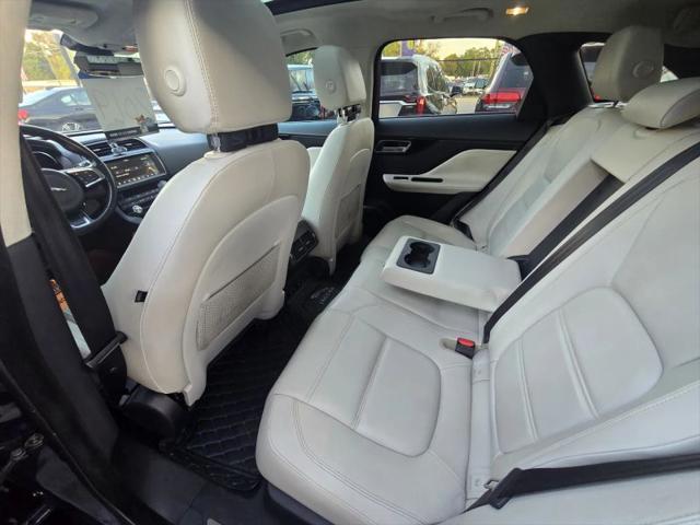2019 Jaguar F-PACE 30t Prestige