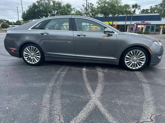 2014 Lincoln MKZ Base