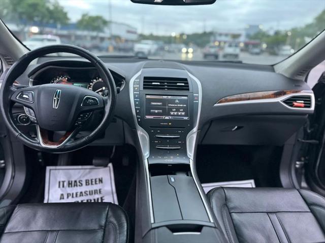 2014 Lincoln MKZ Base
