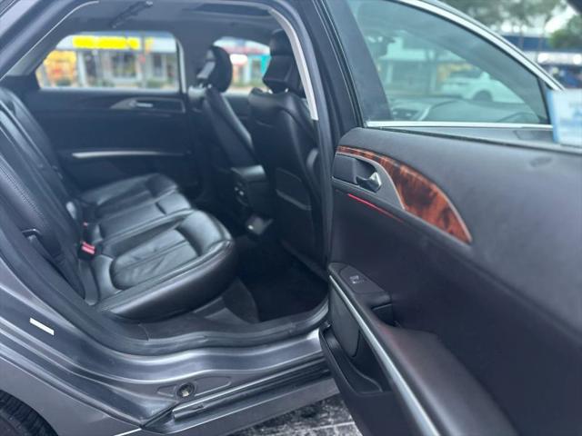 2014 Lincoln MKZ Base