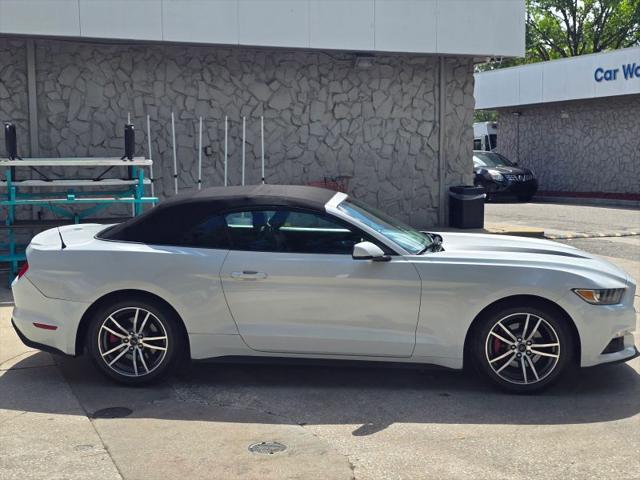 2016 Ford Mustang EcoBoost Premium