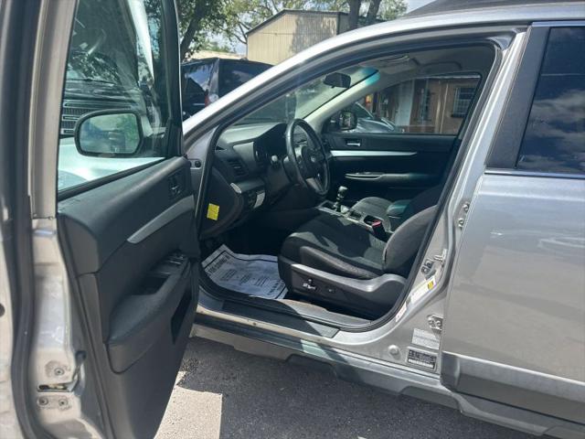 2011 Subaru Outback 2.5i Premium