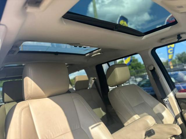 2012 Land Rover LR4 Base