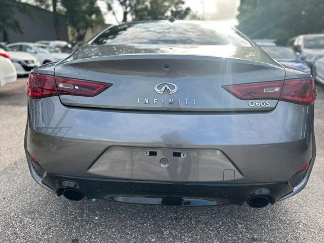 2017 INFINITI Q60 3.0t Sport