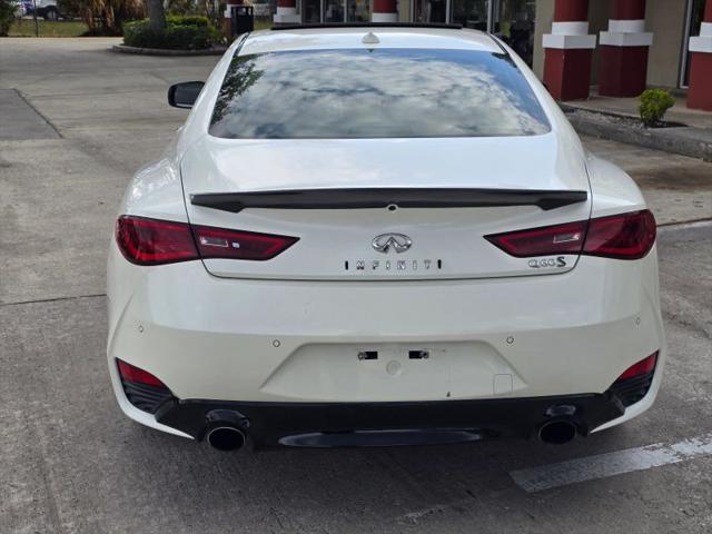 2018 INFINITI Q60 3.0t LUXE