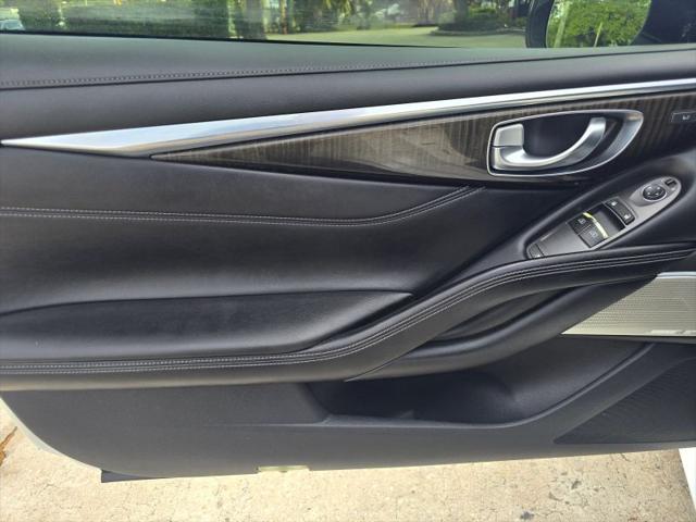 2018 INFINITI Q60 3.0t LUXE