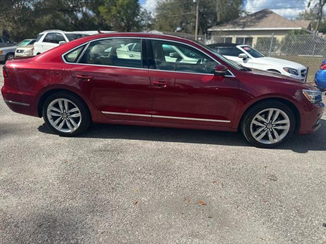 2017 Volkswagen Passat V6 SEL Premium