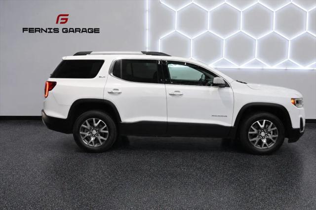 2023 GMC Acadia AWD SLT