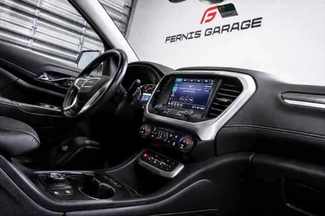2023 GMC Acadia AWD SLT
