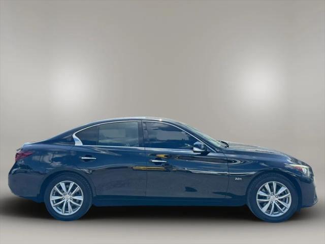 2018 INFINITI Q50 2.0t PURE
