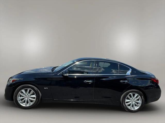2018 INFINITI Q50 2.0t PURE
