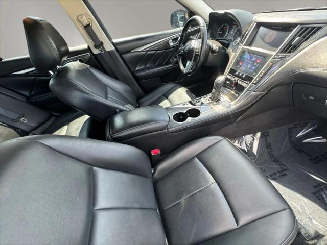 2018 INFINITI Q50 2.0t PURE
