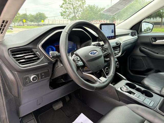 2021 Ford Escape SEL