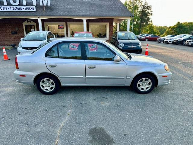 2003 Hyundai Accent GL