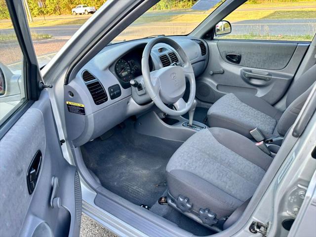 2003 Hyundai Accent GL