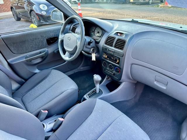 2003 Hyundai Accent GL