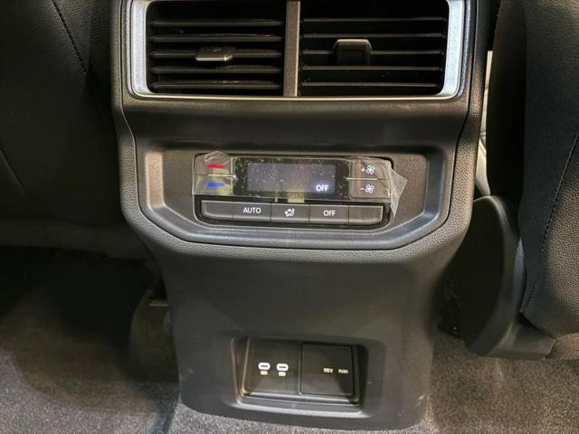 2026 Volkswagen Atlas Peak Edition
